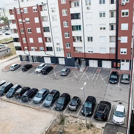 Apartament Andrija Lukavica, Istocno *