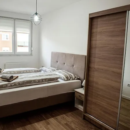 Andrija Lukavica, Istocno * Сараево